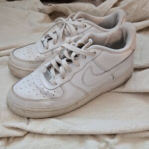 Nike White Low-Top Leather Sneakers